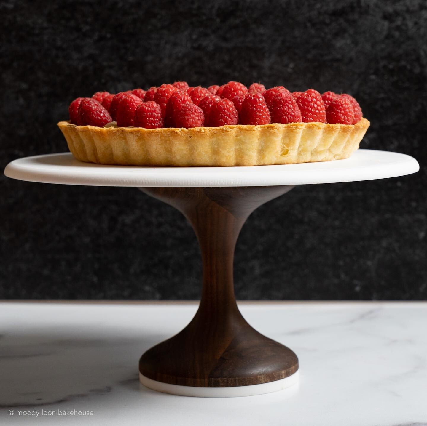 Skating in under the wire for #nationaldessertday! I could eat this one morning, noon, and night &mdash; and actually, I do when I make &lsquo;em. 😬 When I went to Paris last spring with my mom, we split a raspberry tart like this for dinner - no ap