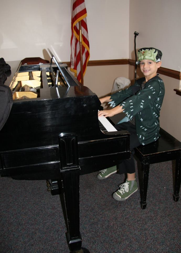 Our Halloween recital is always a fun time to dress up and share music together!