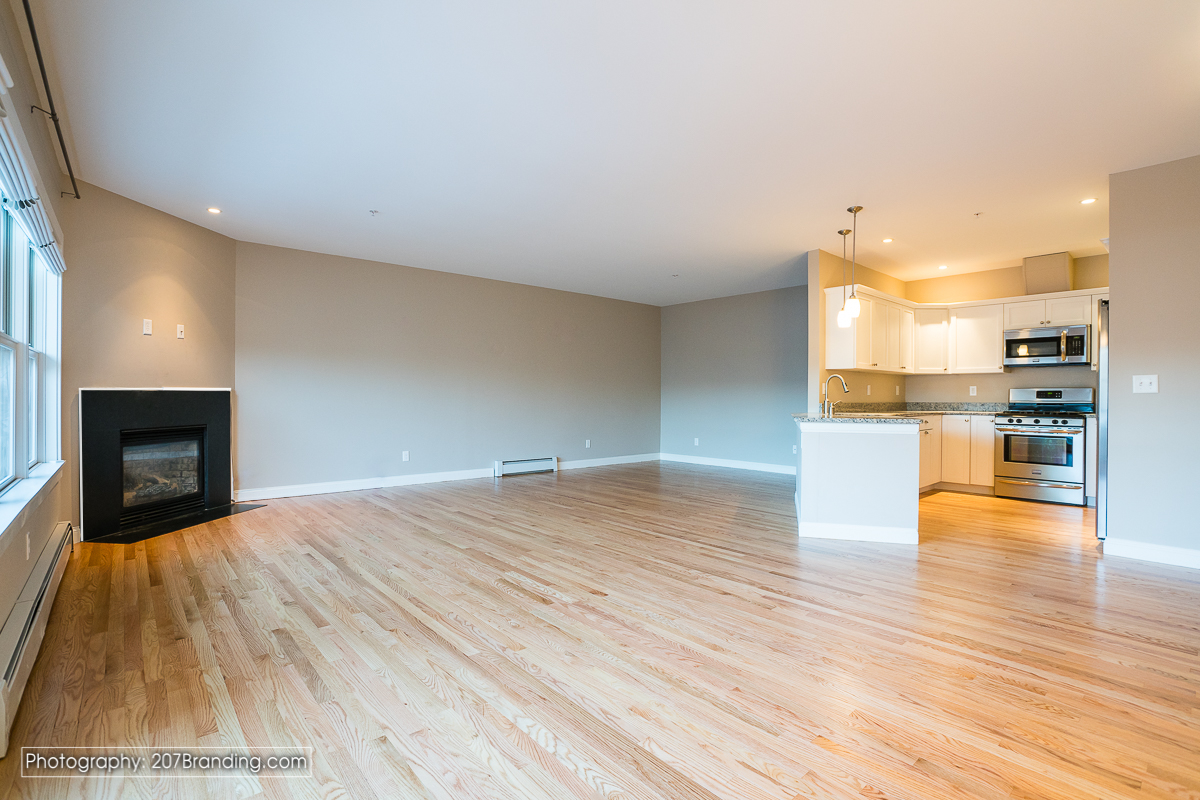 South-Portland-Real-Estate-Photographer-04.jpg