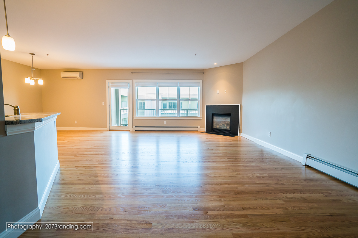 South-Portland-Real-Estate-Photographer-06.jpg