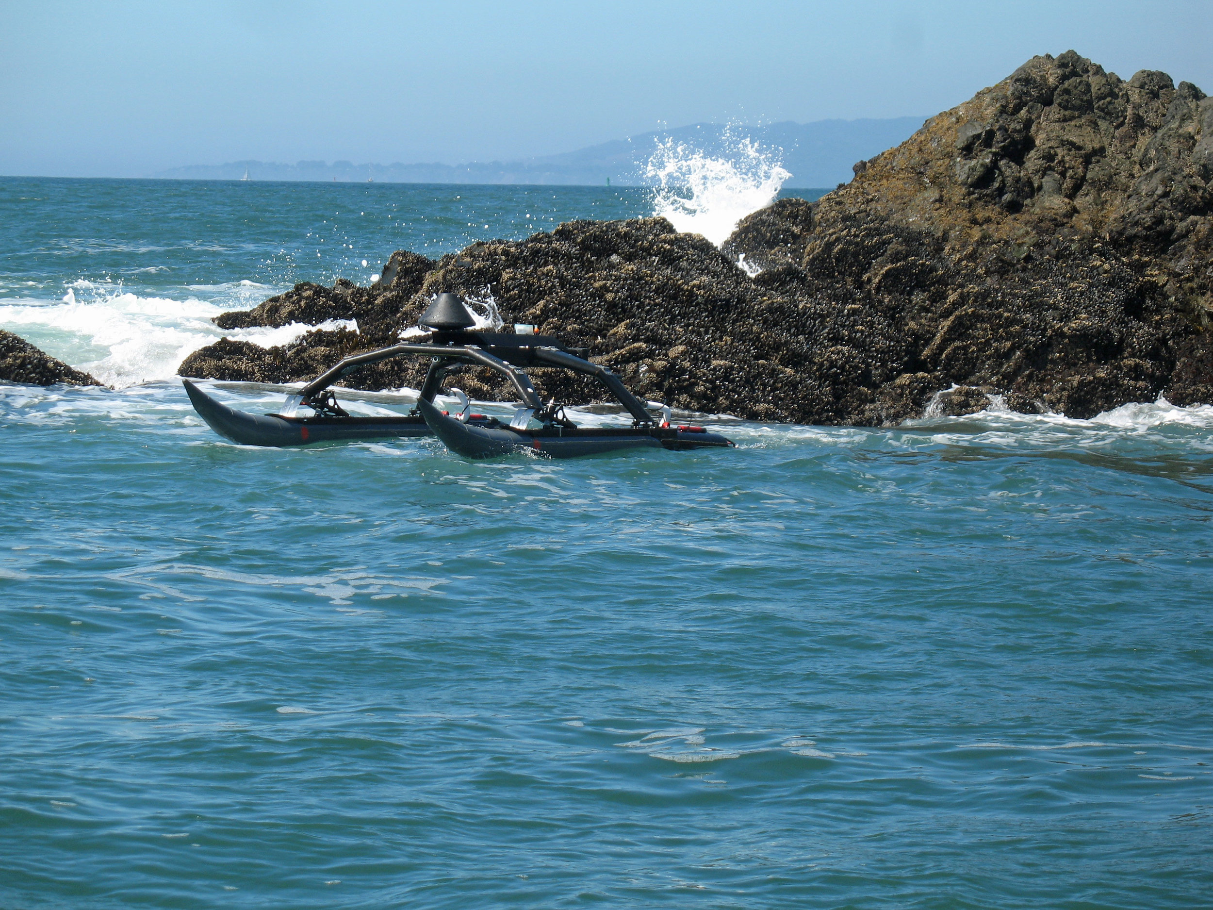 WAM-V-12-USV_Point-Bonita_3.jpg