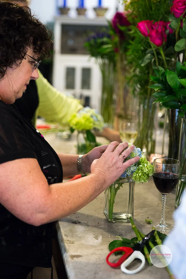 portland-maine-wedding-photographer-sawyer-co-flower-happy-hour38.jpg