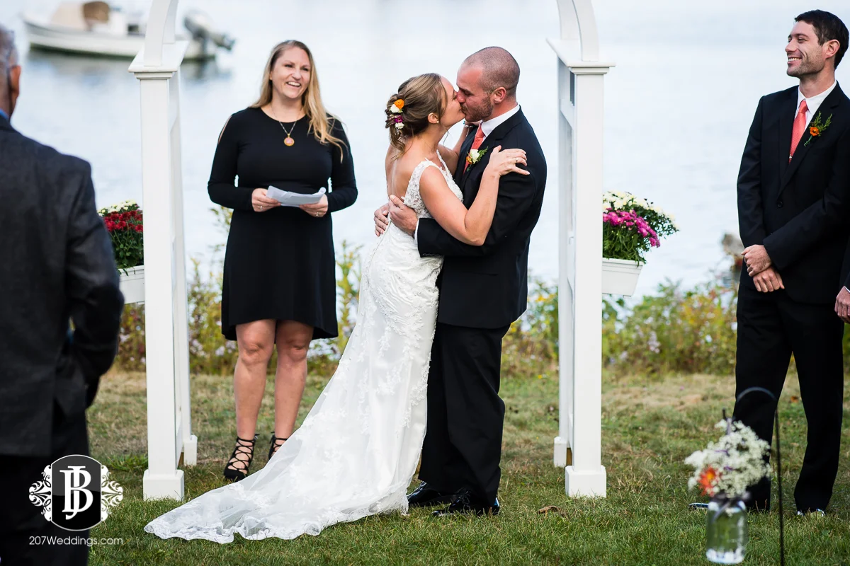 kyle-emily-boothbay-harbor-wedding-photographer-12.jpg