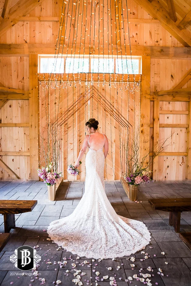barn-at-the-kennebunks-wedding-photographers-maine38.jpg