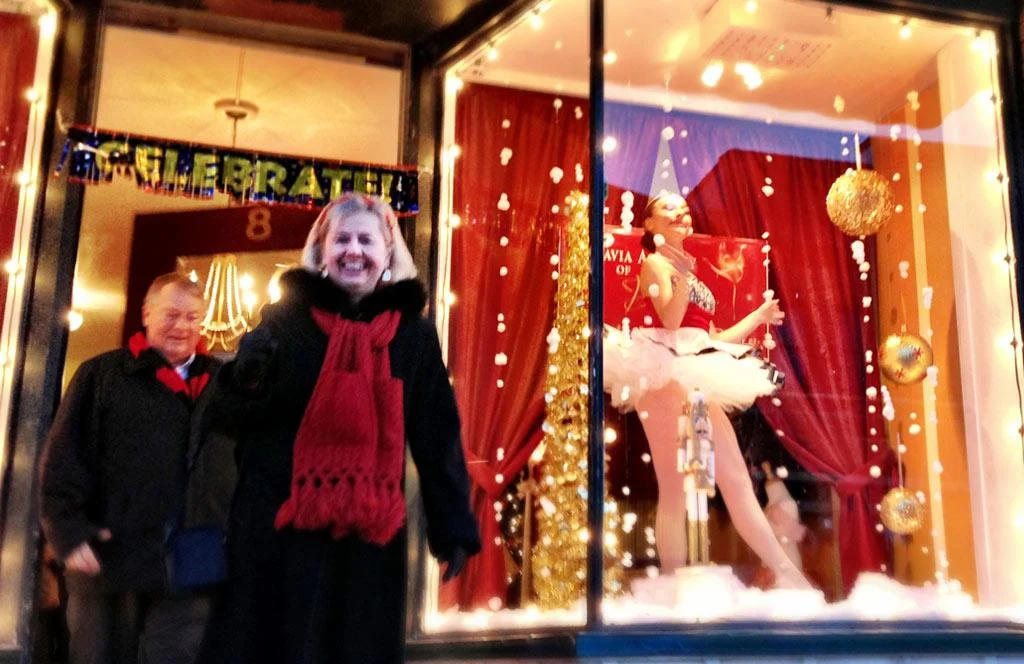 lrg_celebrationoflights2012_4.jpg