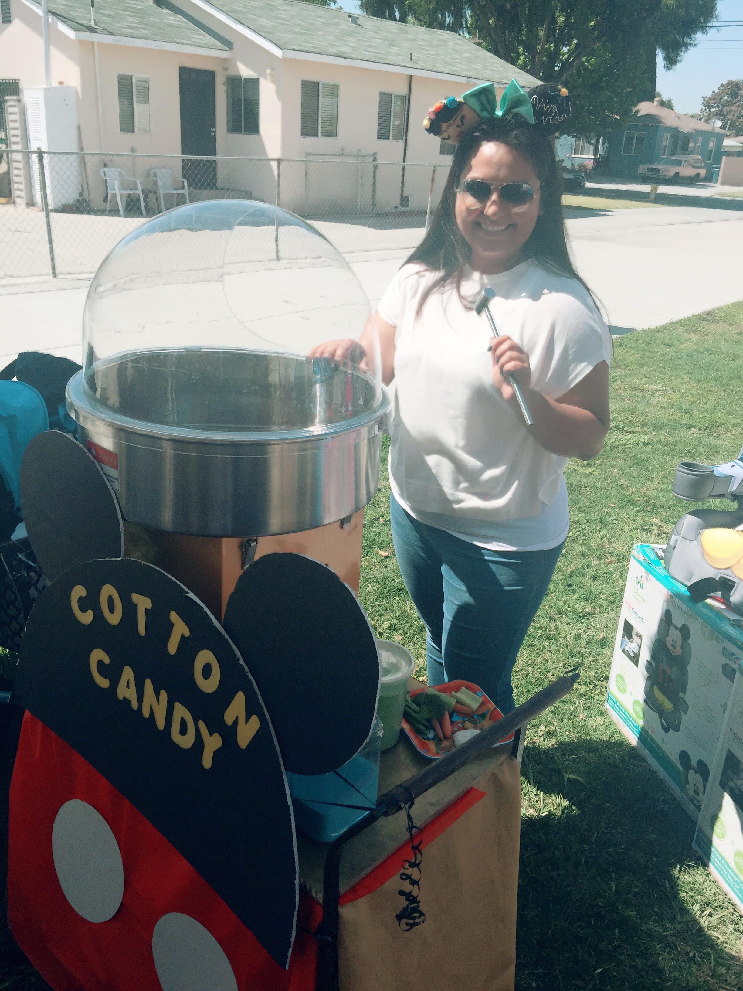 Lucia of Twisted4Sugar getting us all #CottonCandyWasted