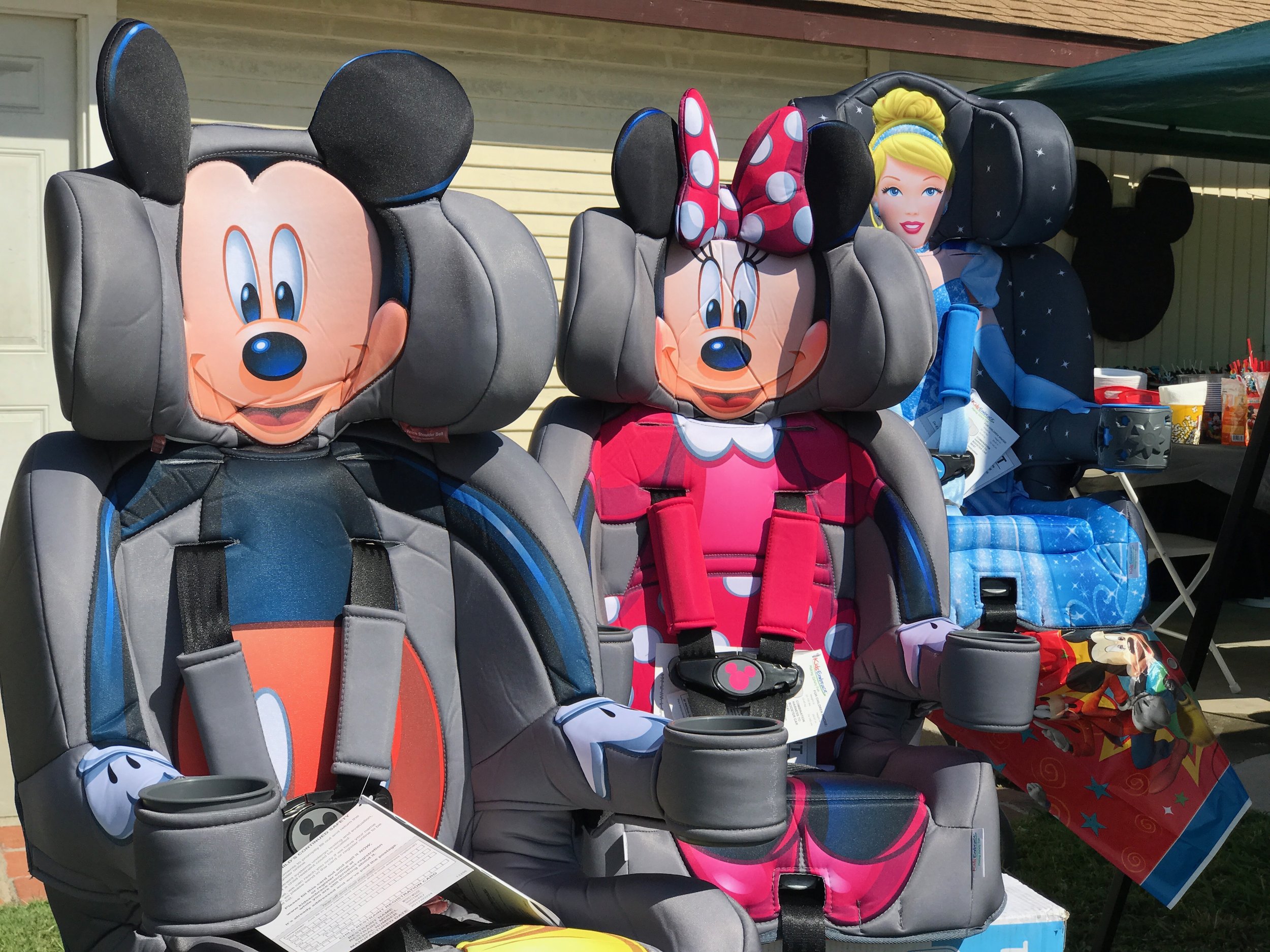Kids Embrace character car seats.
