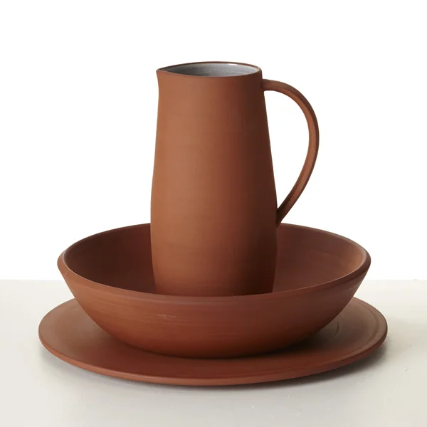 Terracotta_platter_bowl_pitcher_Reiko_Kaneko_SCP_Design_Hunter.jpg