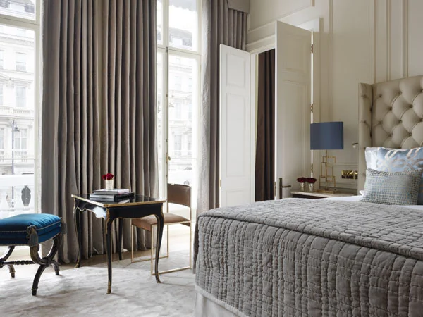 knightsbridge_suite_the_kensington_hotel_design_hunter_1_edited-1.jpg