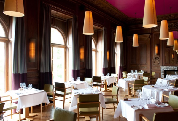 Dining-room-Cowley-Manor-Design-Hunter.png