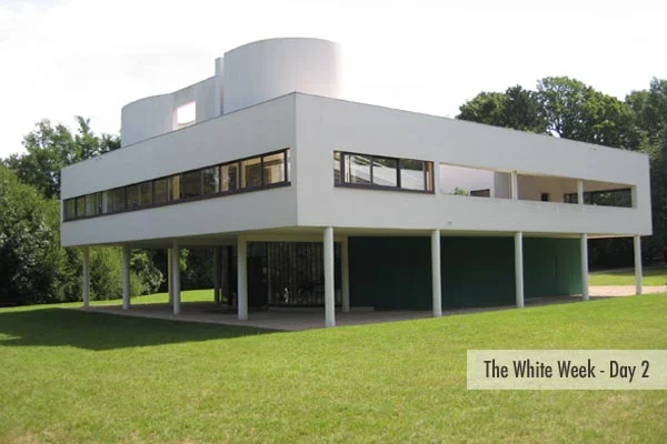 Vila_Savoye_Le_Corbusier_Design_Hunter_TWW_edited-1.jpg