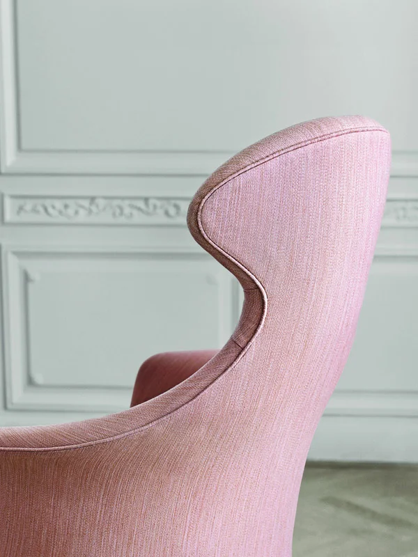 Gubi_Eva_chair_pink.jpg