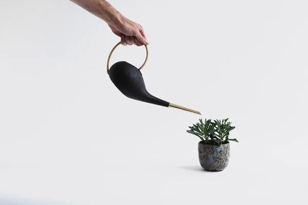 Carl_Aubock_modernist_Bauhaus_watering-can.jpg