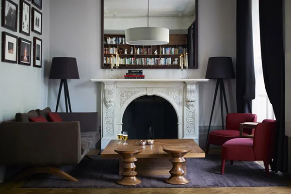 Montpellier Chapter lounge.jpg