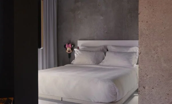 mama_shelter_paris_concrete.jpg