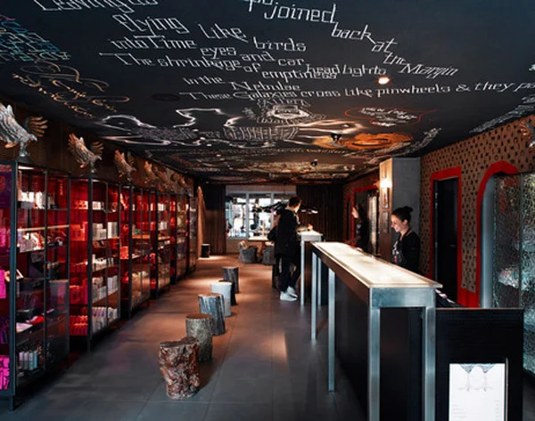 Hotel_review_Mama_Shelter_Paris_reception.jpg