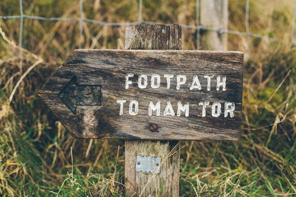 Mamnick_Design_Hunter_footpath_Mam_Tor.jpg