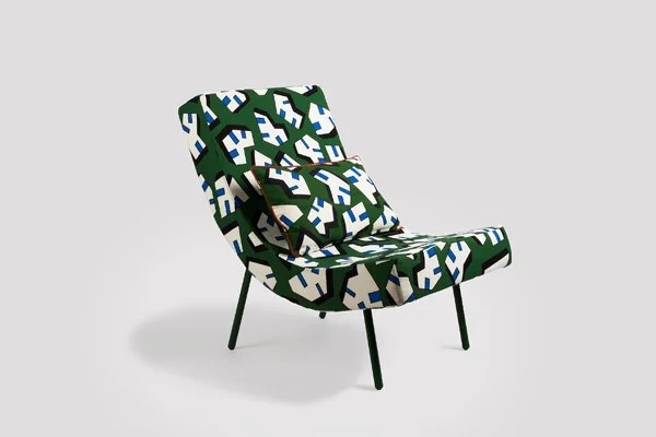 Wrong_for_Hay_Curve_Chair_ice_fabric.jpg