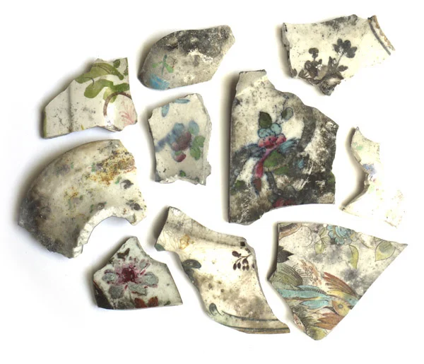 ceramic_fragments_from_uppark_zoe_hillyard.jpg