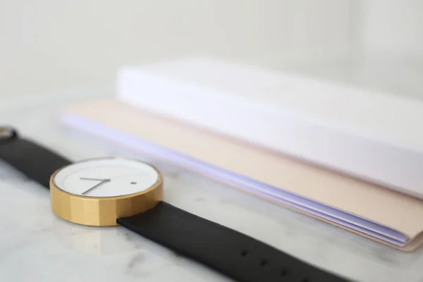 Chi and Chi Polygon watch | Design Hunter