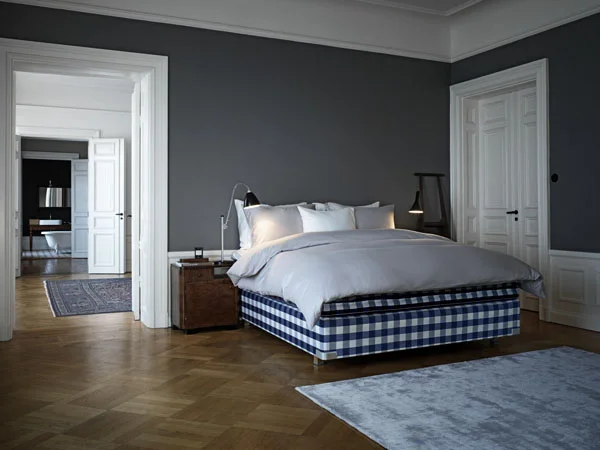 luxury beds made in Sweden by Hästens | Design Hunter