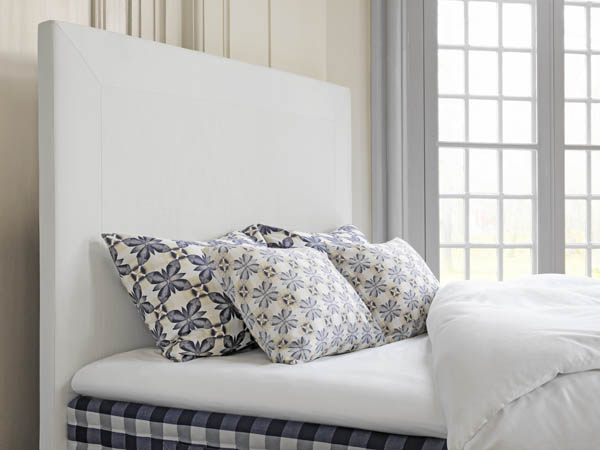 Herbarium bed linen by Gunilla Lagerhem Ullberg