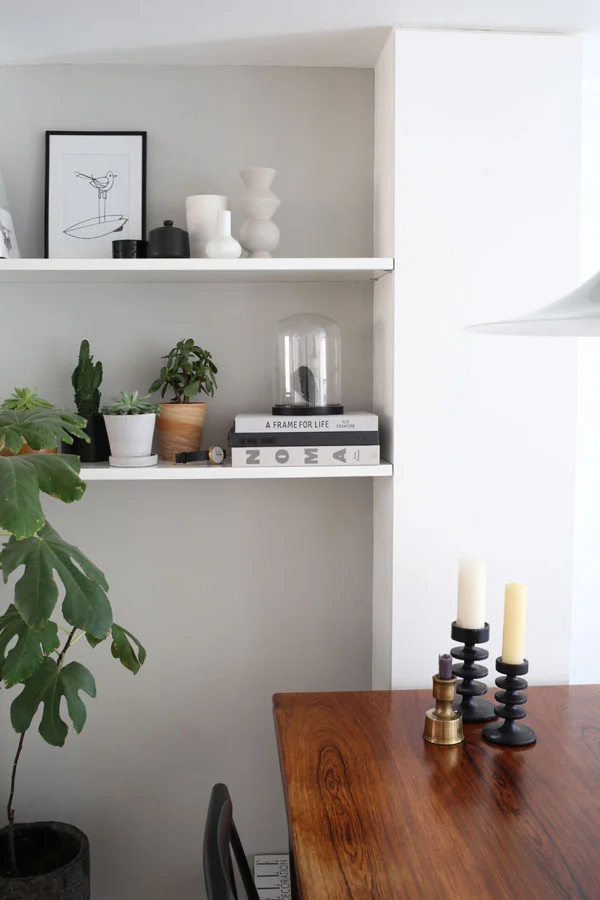 Dining area and shelves | Design Hunter