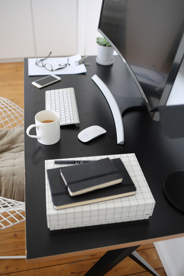 Samsung SE790C curved monitor | Design  Hunter