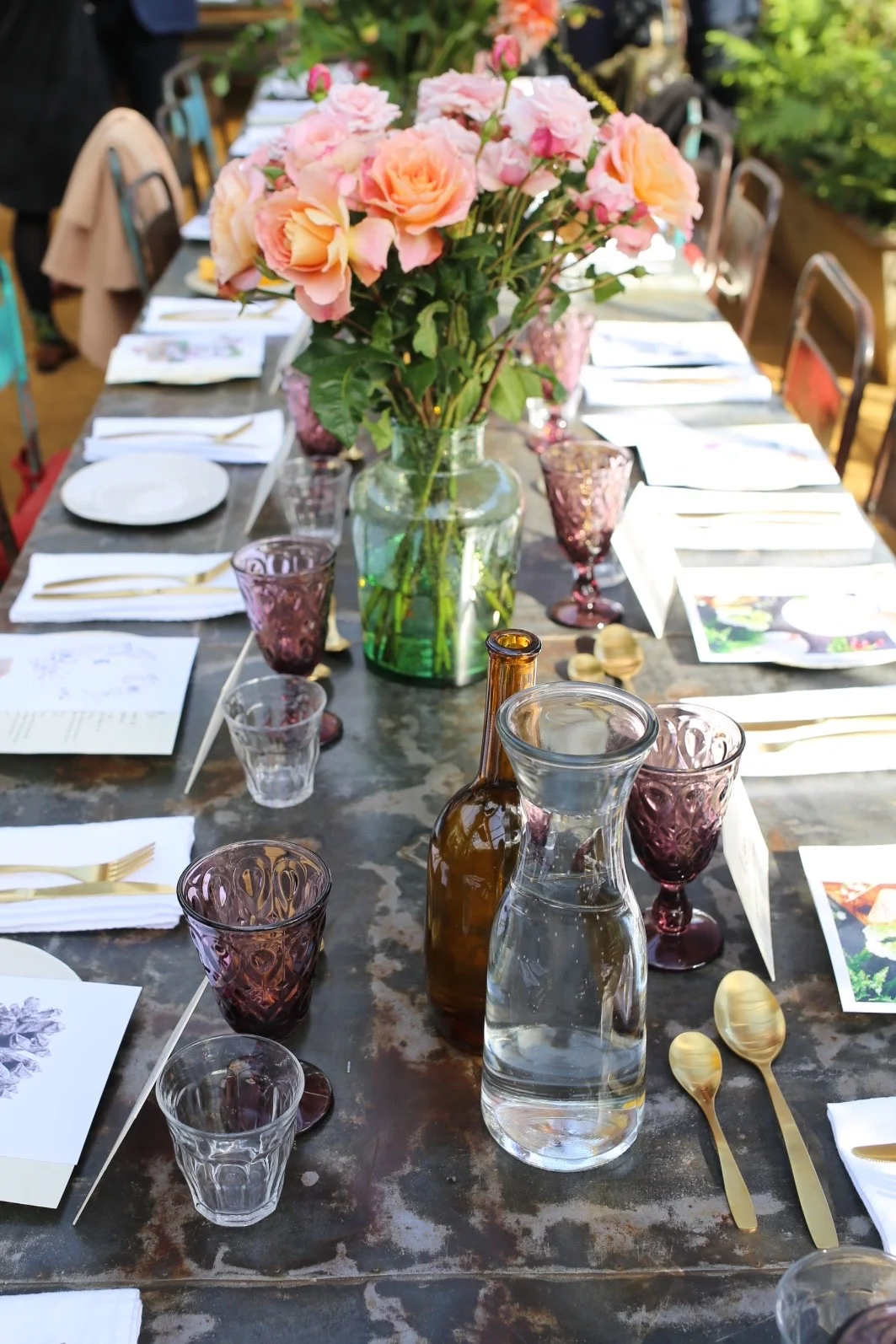 Table setting at Petersham Nurseries | Design Hunter