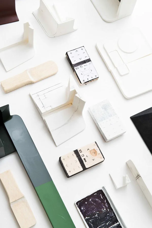 Serif TV prototype parts