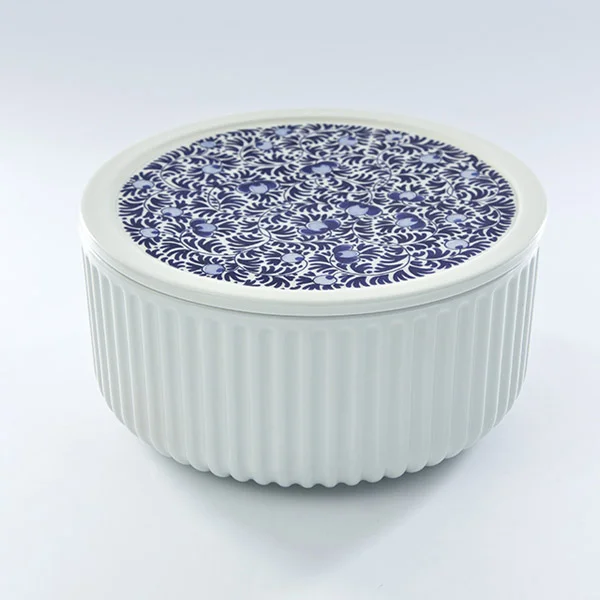 Blue collar rib bowl by Arian Brekvelt