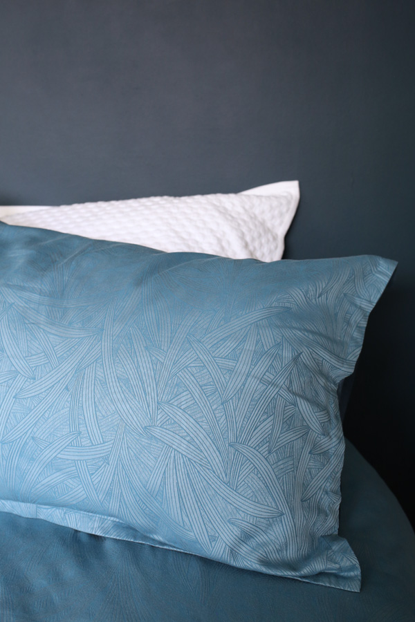 Christy Palm Fronds bed linen | Design Hunter