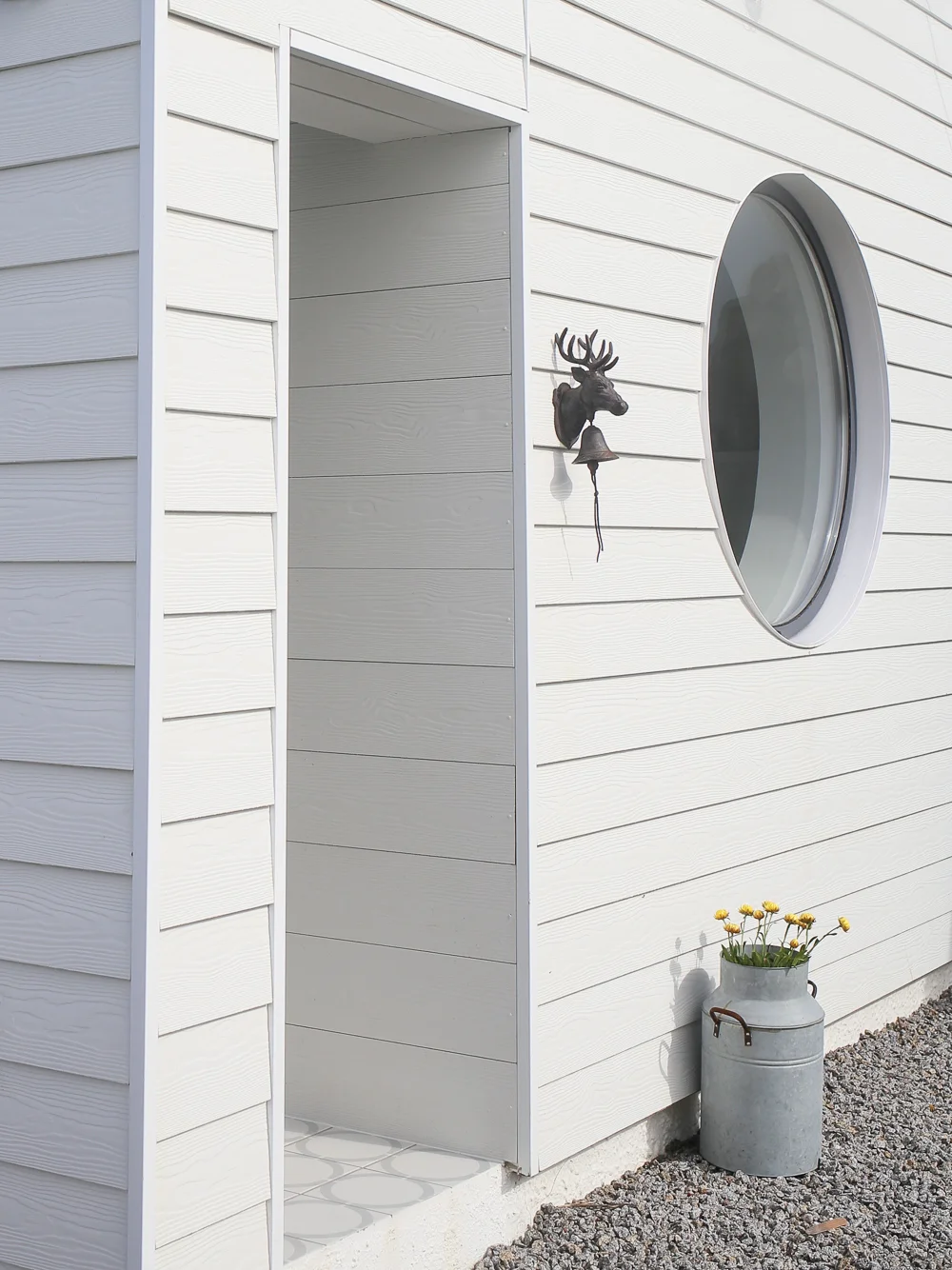 Delphin - Scandi style contemporary holiday home - Unique Homestays | Design Hunter