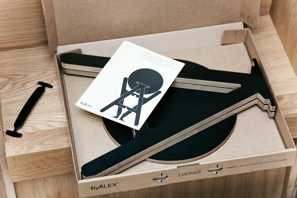 A stool By Alex | Design Hunter