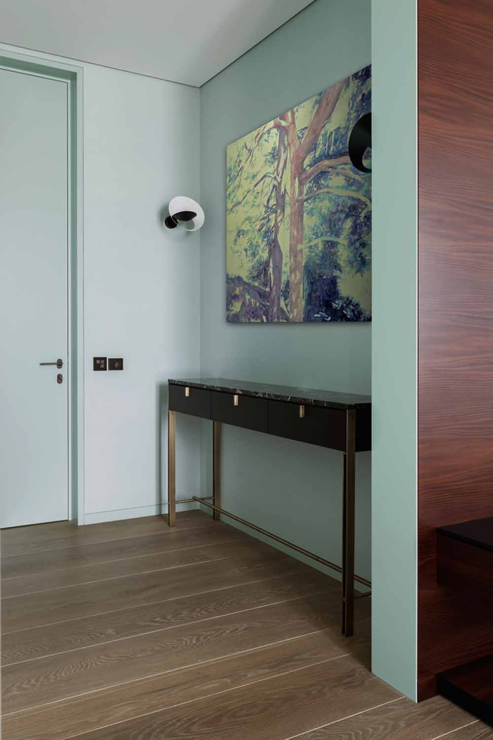 Moscow apartment by FORM Architects