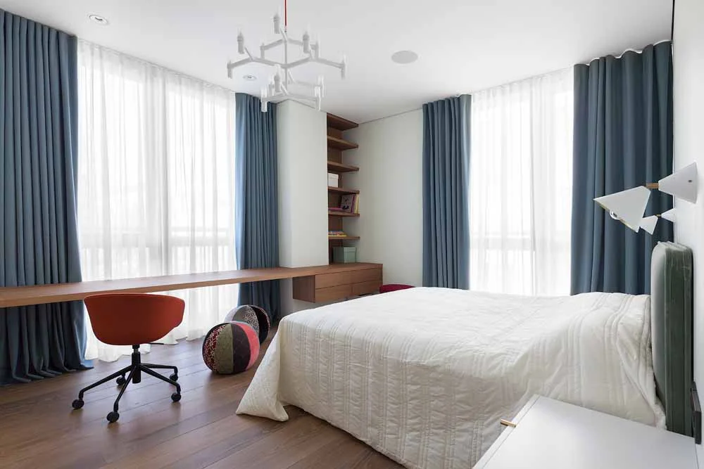 Moscow apartment by FORM Architects
