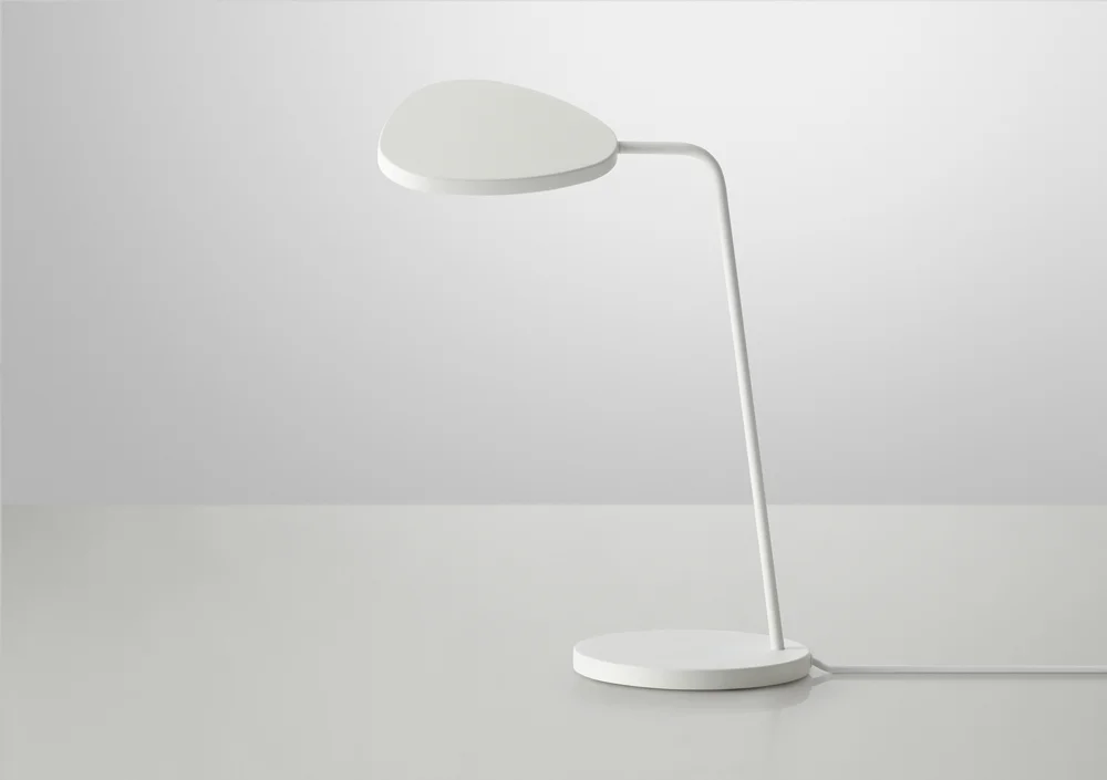 Muuto white leaf table lamp