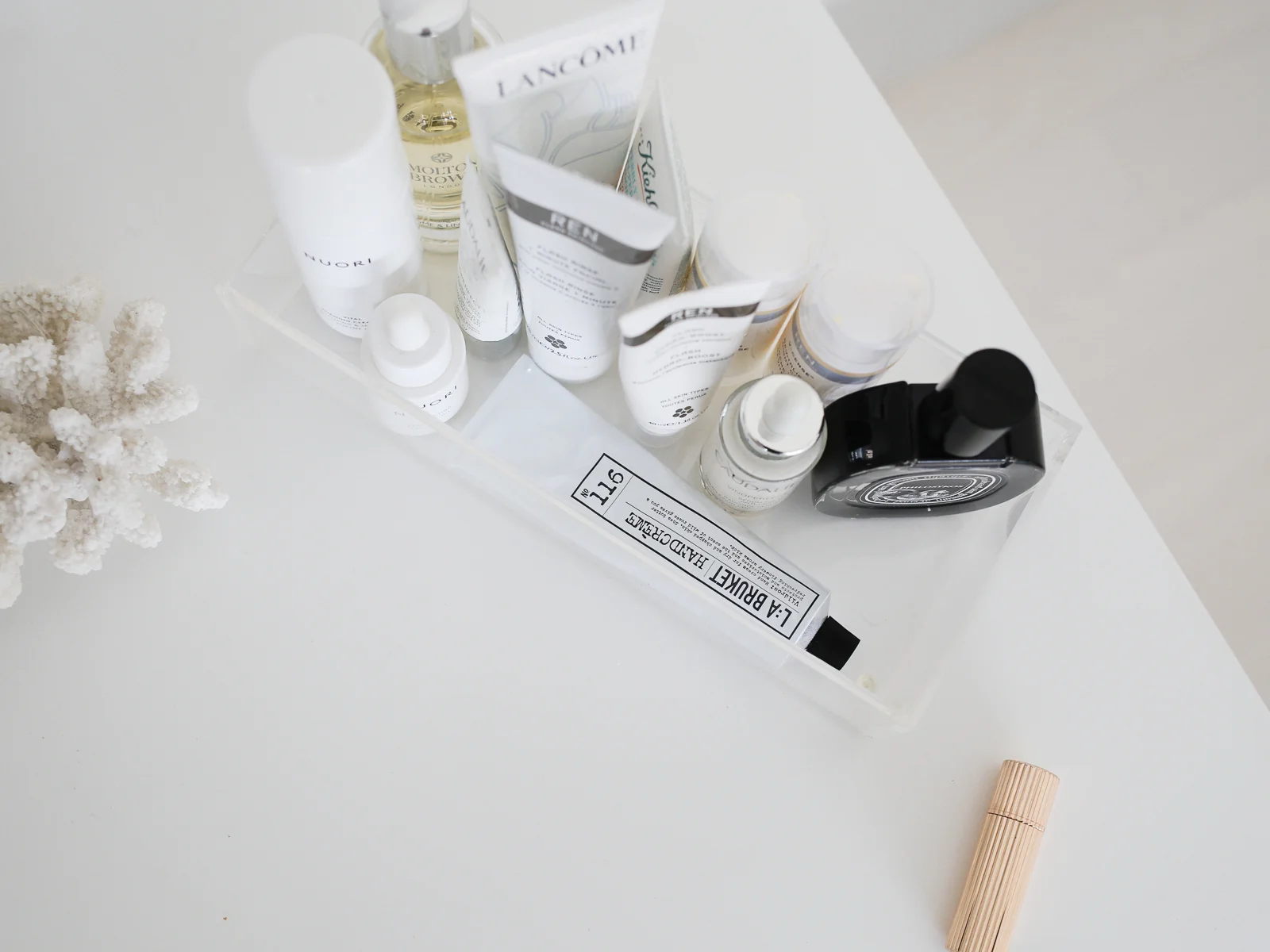 Dressing table storage | Design Hunter