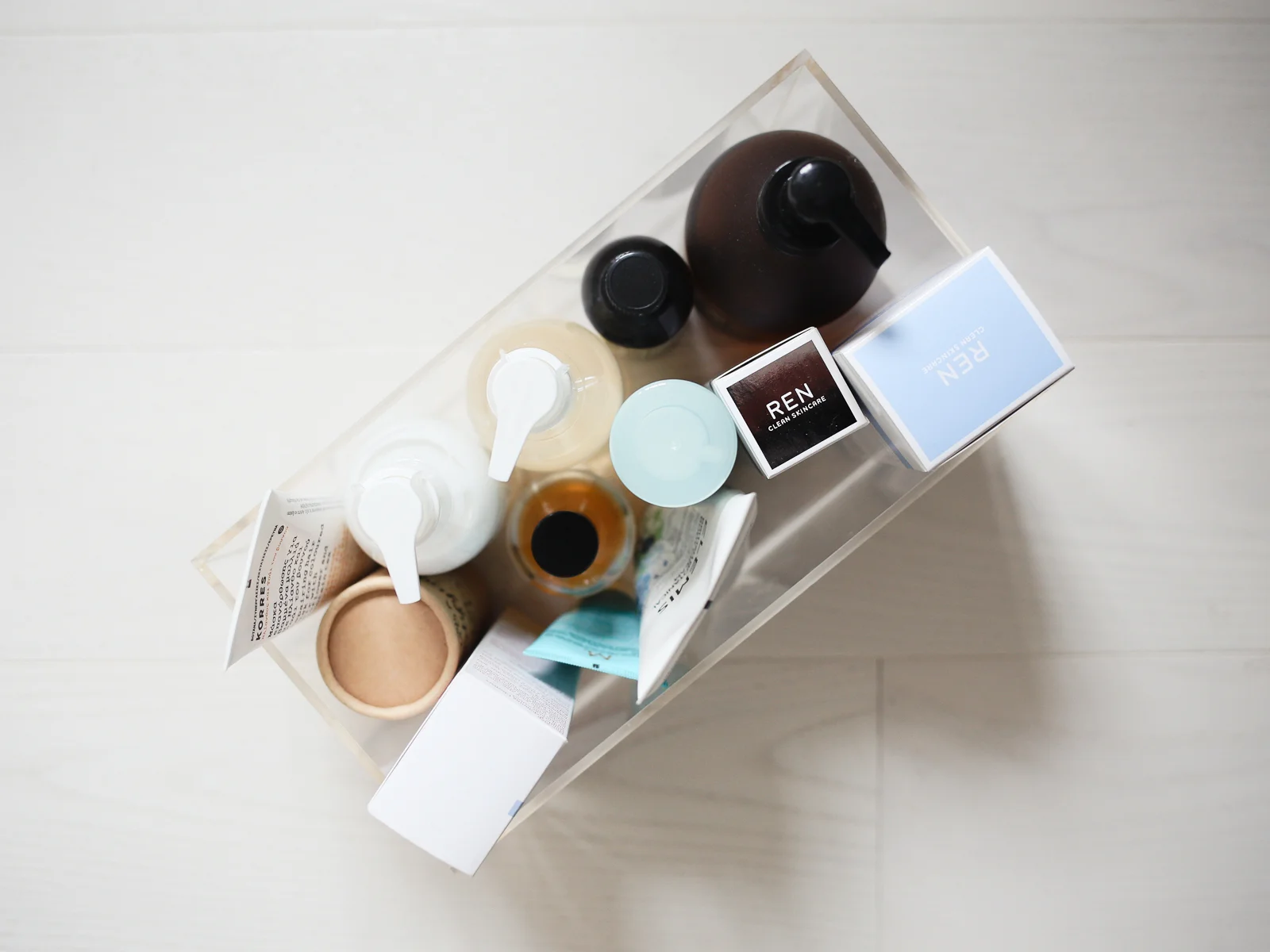 Beauty product storage | Design Hunter