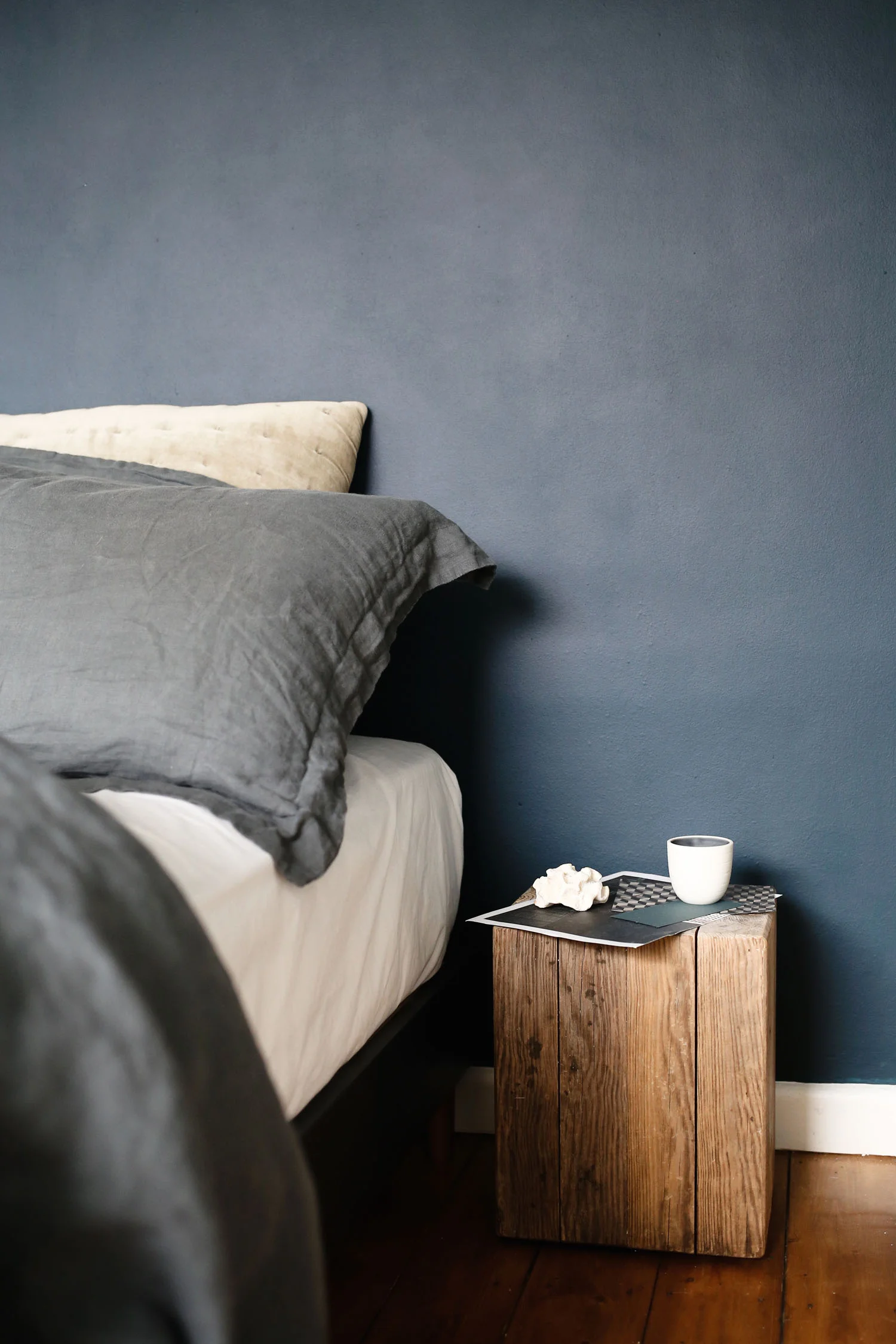 Dulux inky blue bedroom makeover | Design Hunter