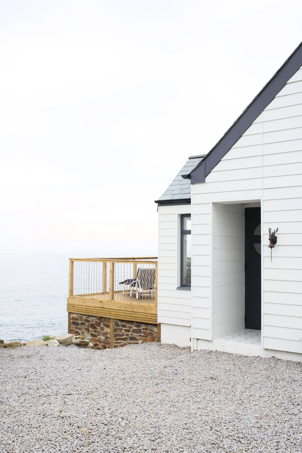 Delphin beach house in Cornwall | Design Hunter