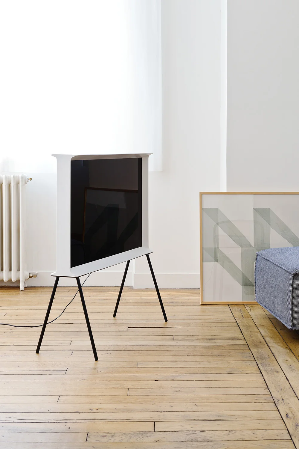 Samsung Serif TV