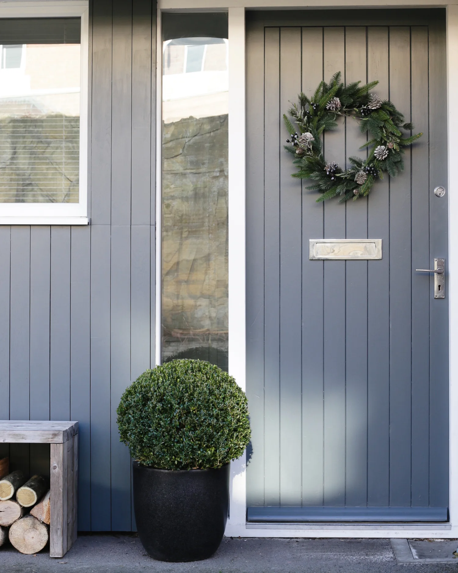 Door wreath by The White Company | Design Hunter-1-2.jpg