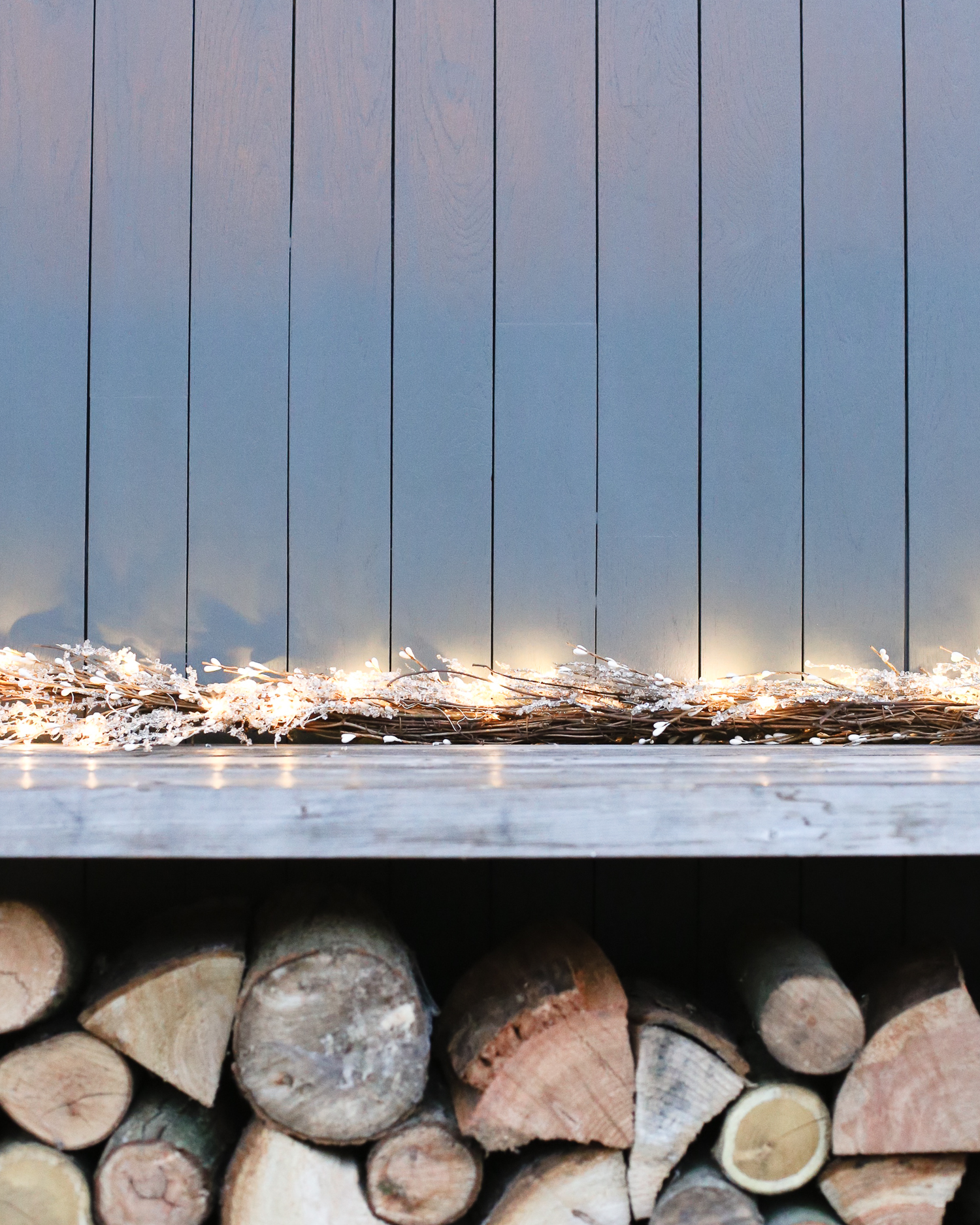 Pre-lit Christmas garland | The White Company | Design Hunter-1.jpg