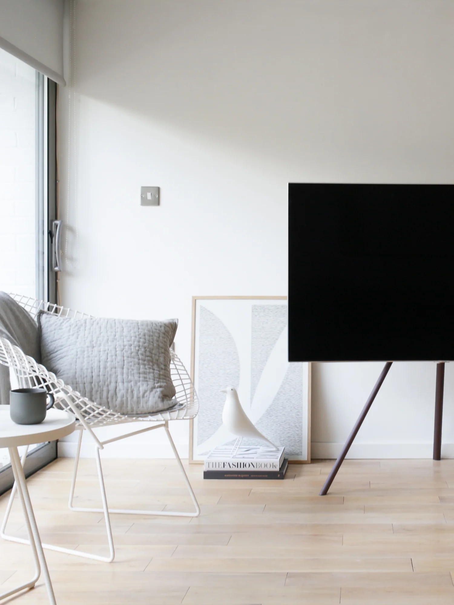 Samsung QLED TV | Design Hunter 4x5-1-11.jpg