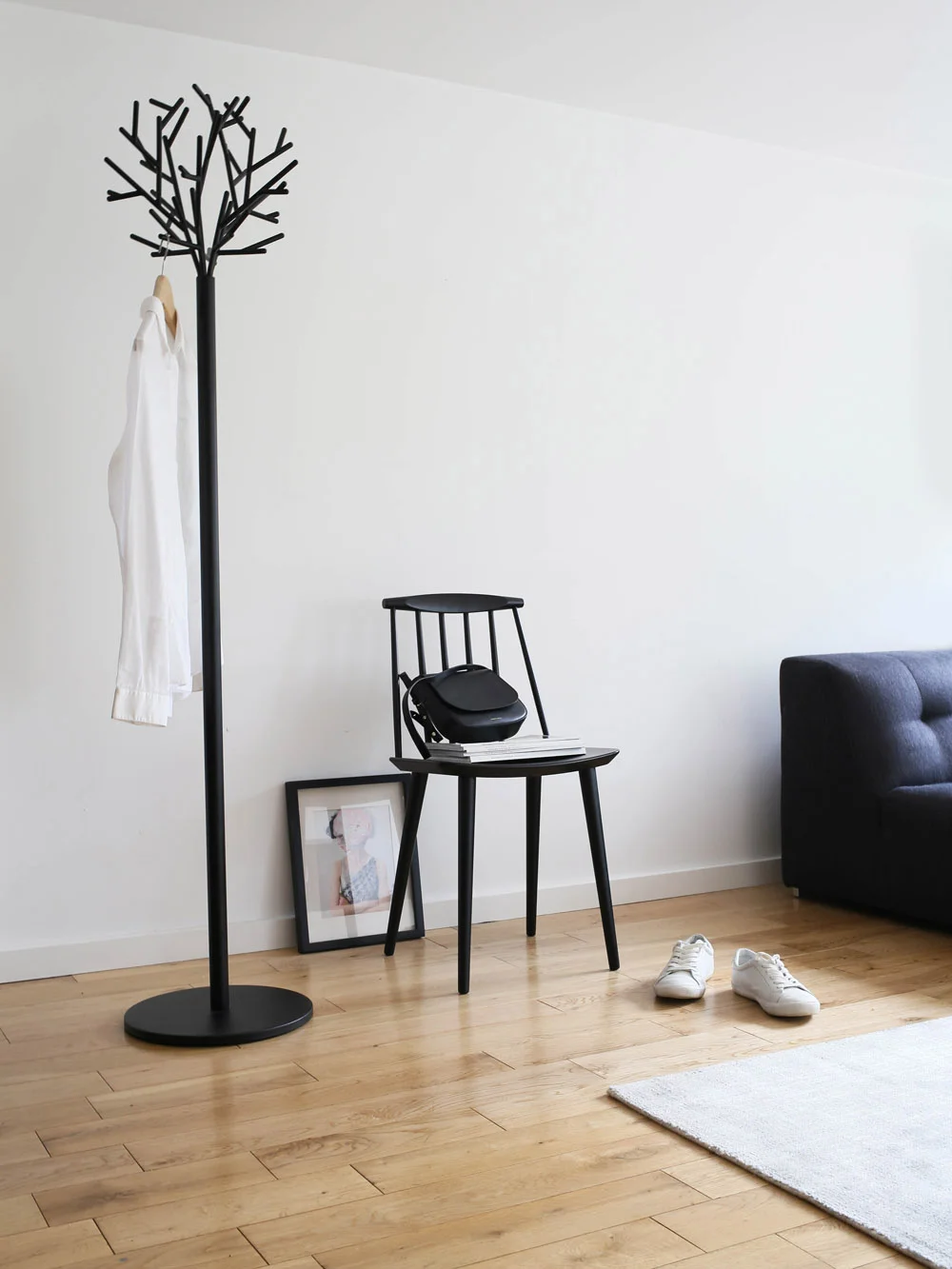Clara_coat_rack_by_Ligne_Roset_Design_Hunter 1000px.jpg