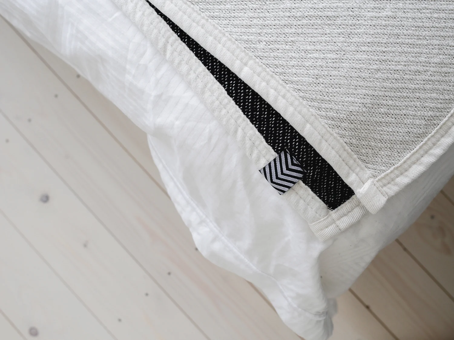 ZigZag Zurich Artist Blanket - Design Hunter