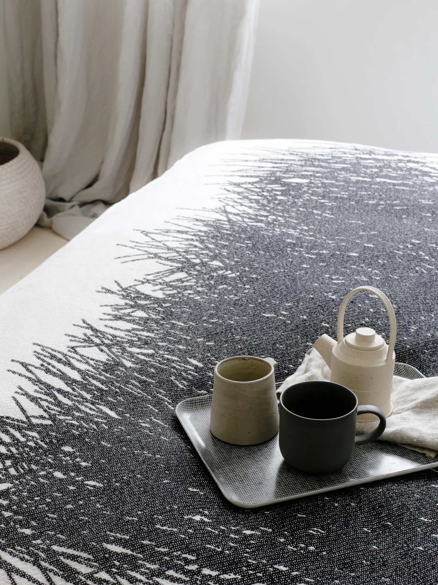 Tea in bed - Design Hunter