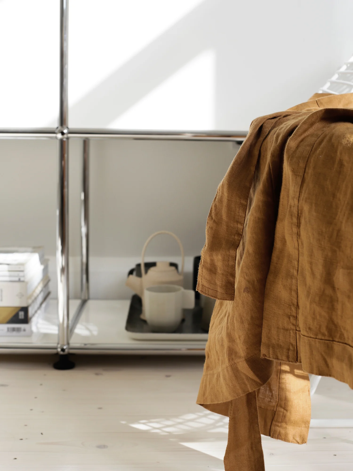 USM Haller cabinet | Design  Hunter