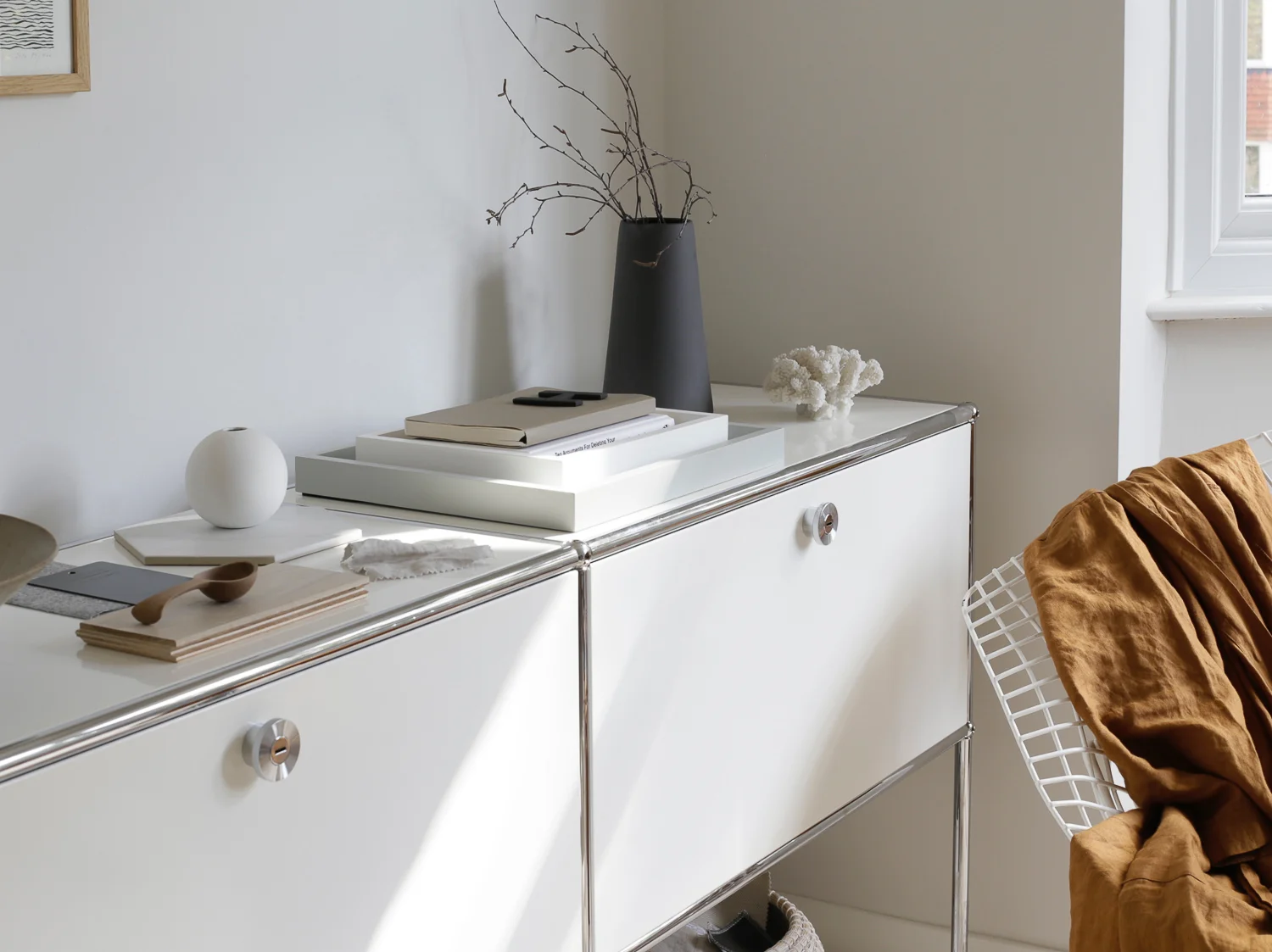 USM Haller cabinet | Design Hunter